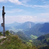 CFE72BCA-509B-4C41-80CE-7BA4D92D71BF