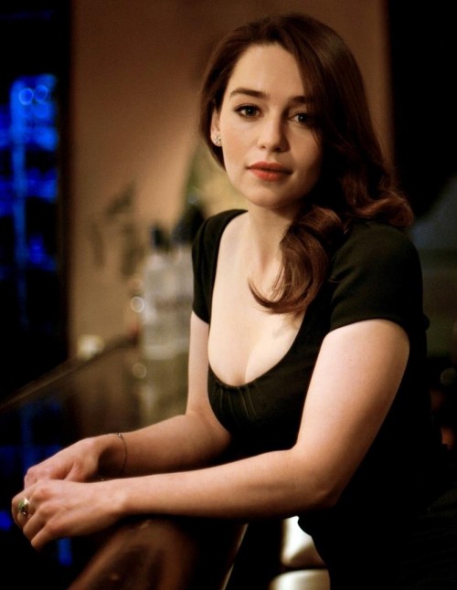 Emilia-Clarke-1010.jpg