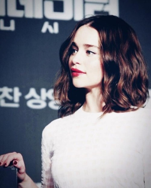 Emilia-Clarke-1233.jpg