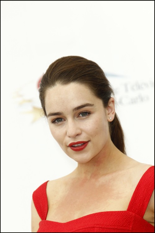 Emilia-Clarke-156.jpg