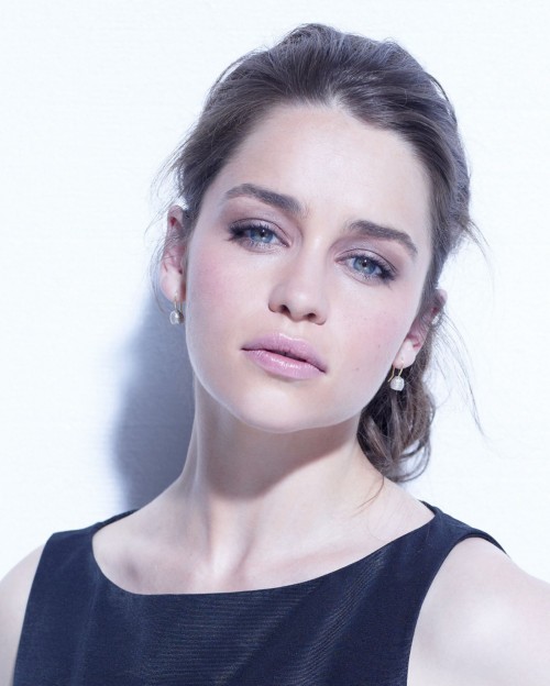 Emilia-Clarke-18.jpg