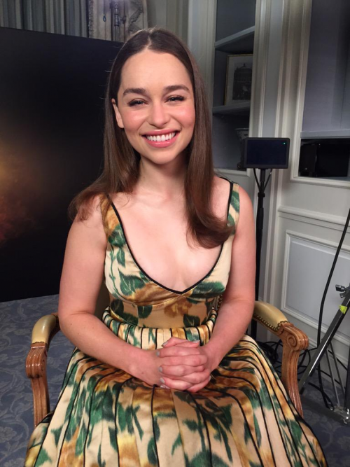 Emilia-Clarke-1907.png