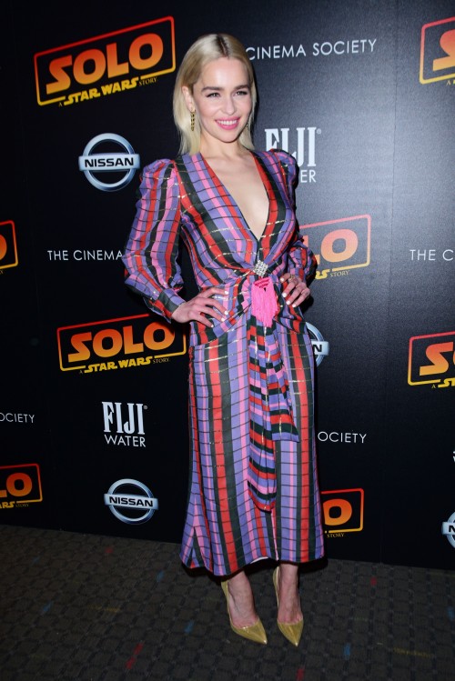 Emilia-Clarke-1f872b4341313fd33.jpg