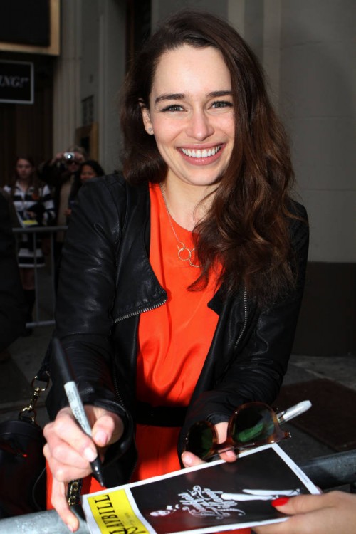 Emilia-Clarke-247.jpg