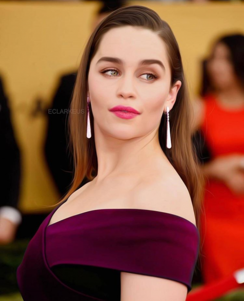 Emilia-Clarke-25.png