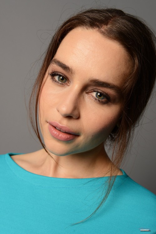 Emilia-Clarke-2658.jpg