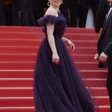 Emilia-Clarke-275