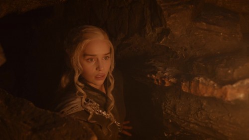 Emilia-Clarke-3006.jpg
