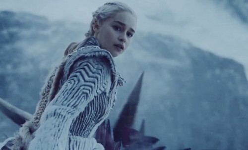 Emilia-Clarke-3030.jpg