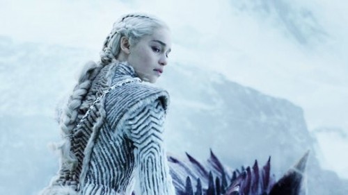 Emilia-Clarke-3045.jpg
