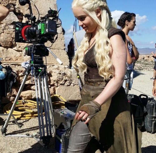 Emilia-Clarke-3076.jpg