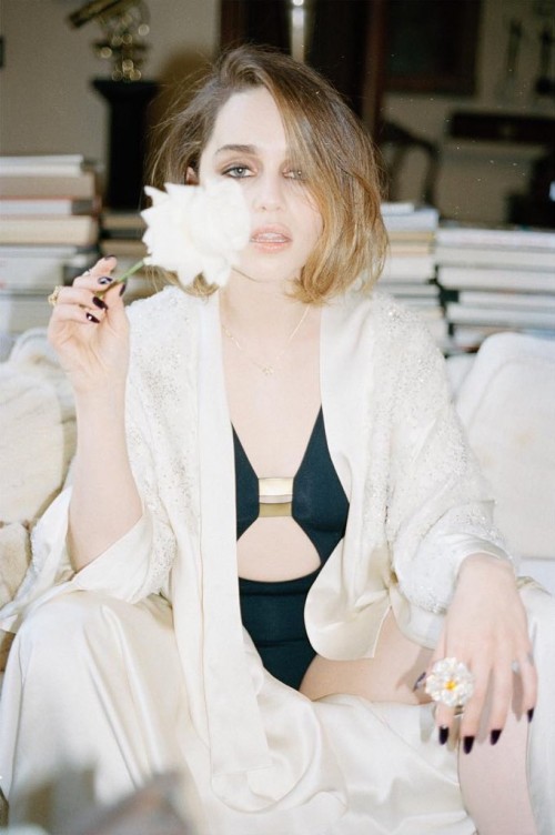 Emilia-Clarke-3194.jpg