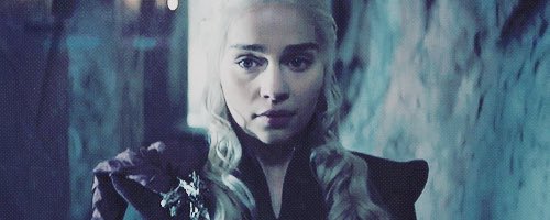 Emilia-Clarke-3212.jpg