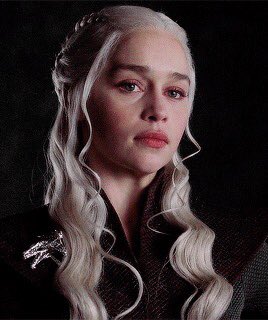 Emilia-Clarke-3243.jpg