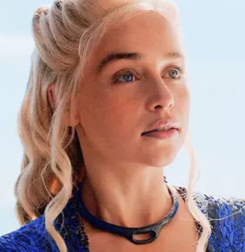 Emilia-Clarke-3299.jpg