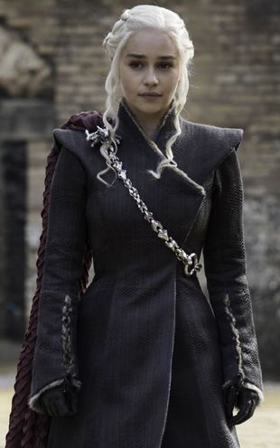 Emilia-Clarke-3377.jpg