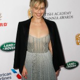 Emilia-Clarke-357
