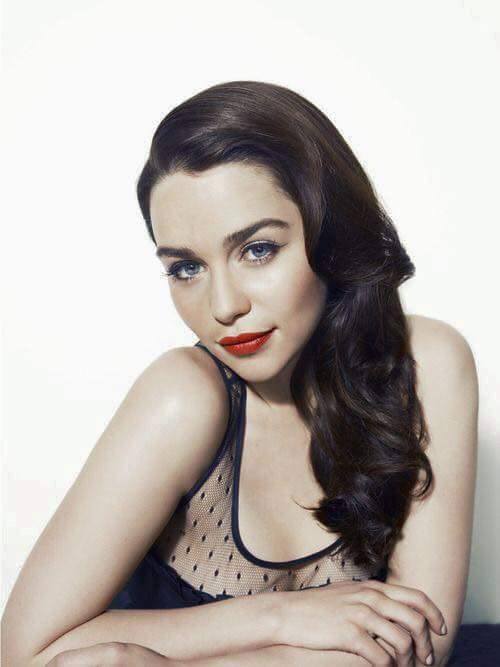 Emilia-Clarke-982.jpg