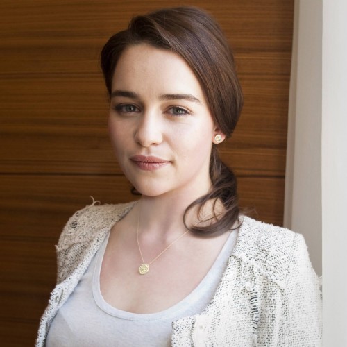 Emilia Clarke (999)