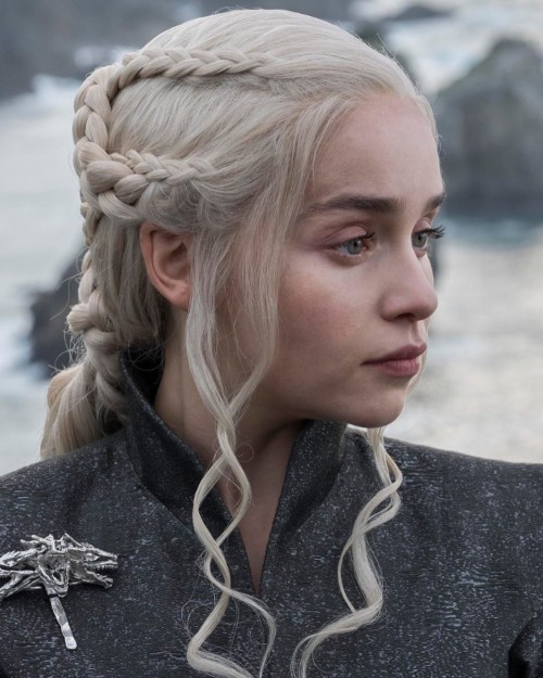 Emilia-Clarke-10015.jpg