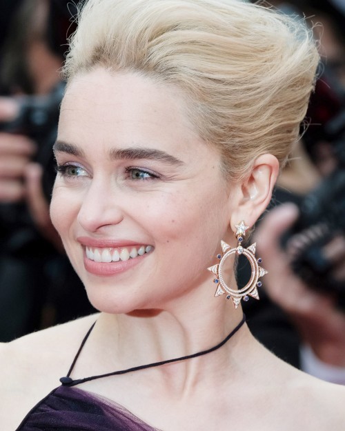 Emilia-Clarke-10102.jpg