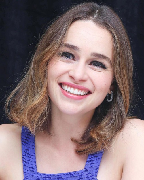 Emilia-Clarke-10521.jpg