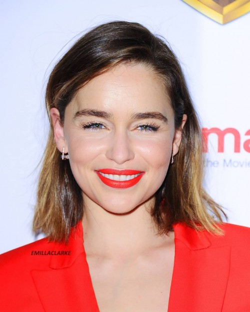 Emilia-Clarke-10801.jpg