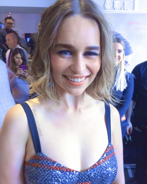 Emilia-Clarke-10946.jpg