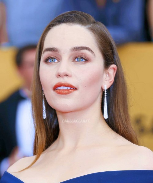 Emilia-Clarke-10969.jpg