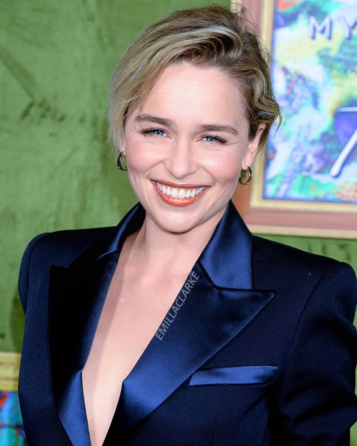 Emilia-Clarke-10987.jpg