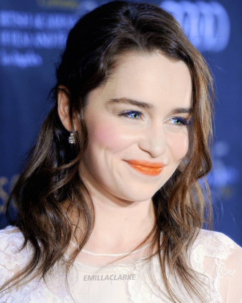 Emilia-Clarke-10999.jpg