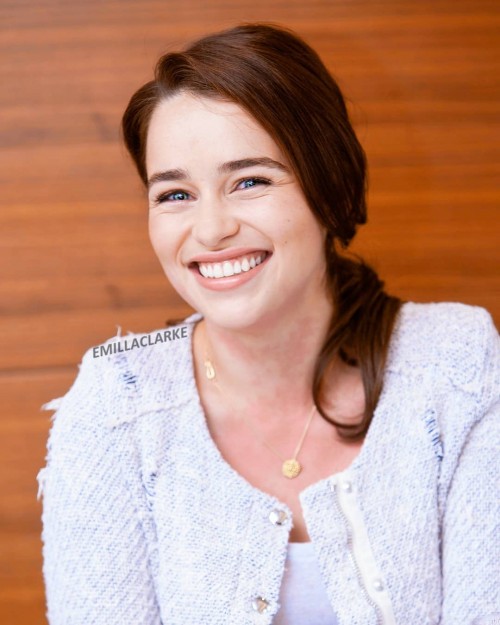 Emilia-Clarke-11020.jpg