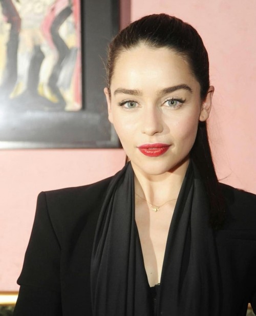 Emilia-Clarke-11072.jpg
