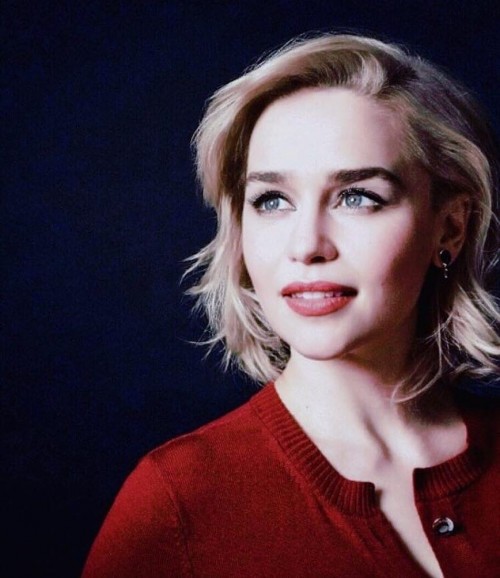 Emilia-Clarke-11107.jpg