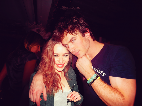 Emilia-Clarke-11156.png