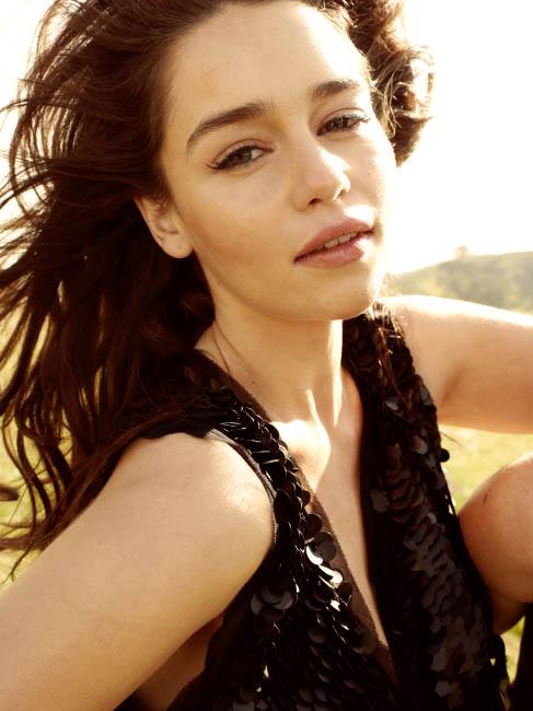 Emilia-Clarke-11171.jpg