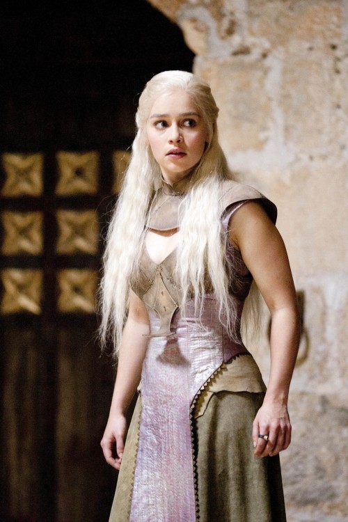 Emilia-Clarke-11214.jpg