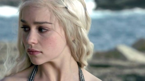 Emilia-Clarke-11227.jpg