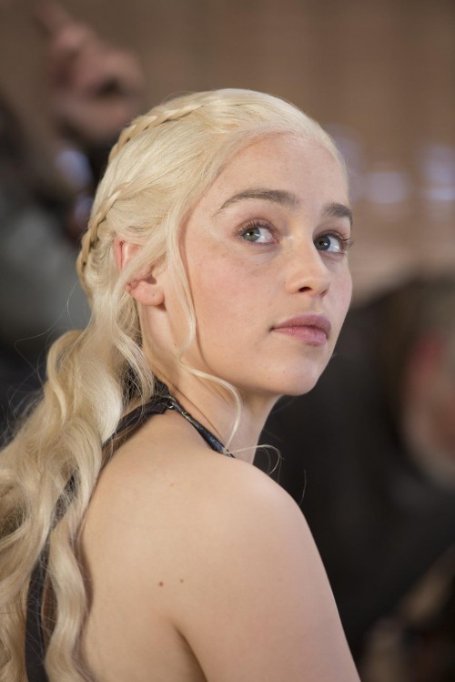 Emilia-Clarke-11234.jpg