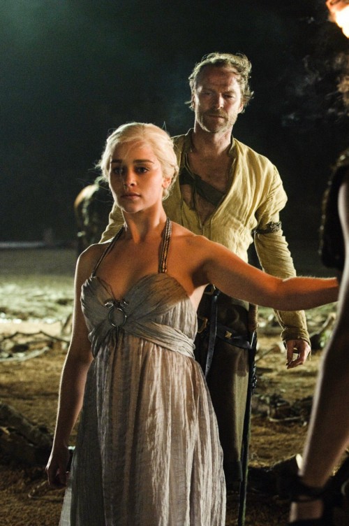 Emilia-Clarke-11265.jpg