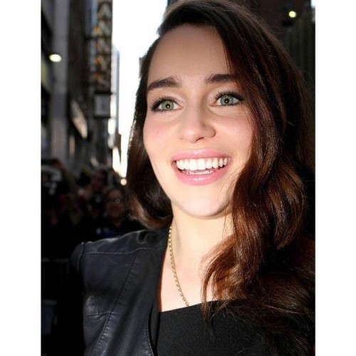 Emilia-Clarke-11298.jpg