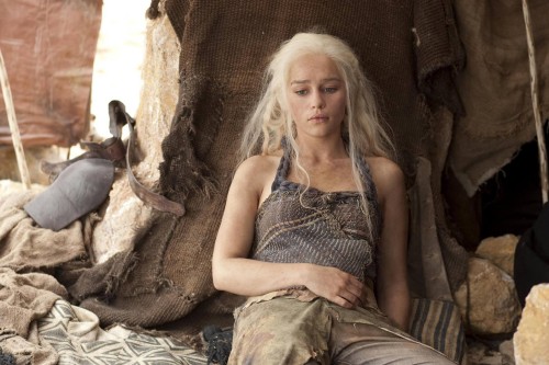 Emilia-Clarke-11306.jpg