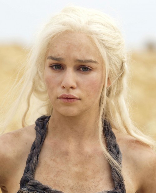 Emilia-Clarke-11335.jpg