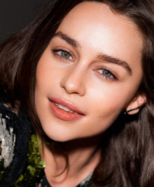 Emilia-Clarke-11361.jpg