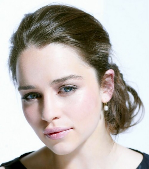 Emilia-Clarke-11424.jpg