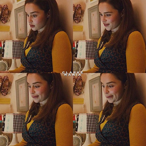 Emilia-Clarke-11529.jpg