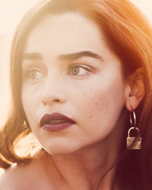 Emilia-Clarke-11551.jpg