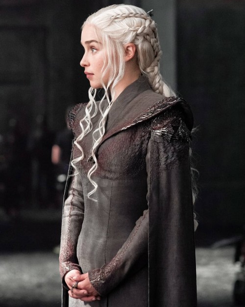 Emilia-Clarke-11561.jpg
