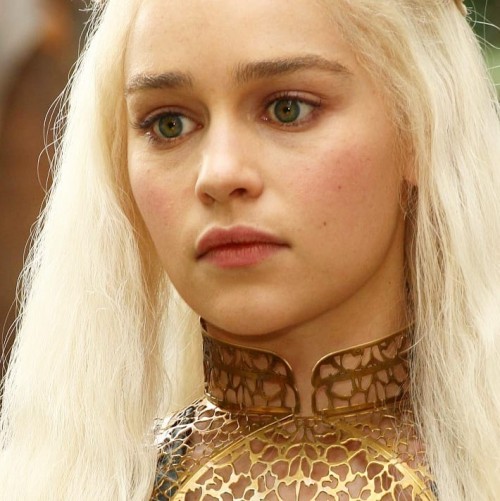 Emilia-Clarke-11611.jpg
