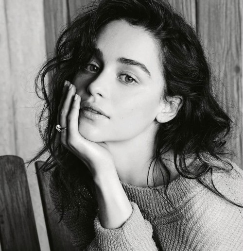 Emilia-Clarke-11618.jpg